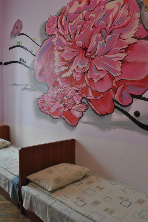 Hostel Comfort ลวีฟ ภายนอก รูปภาพ