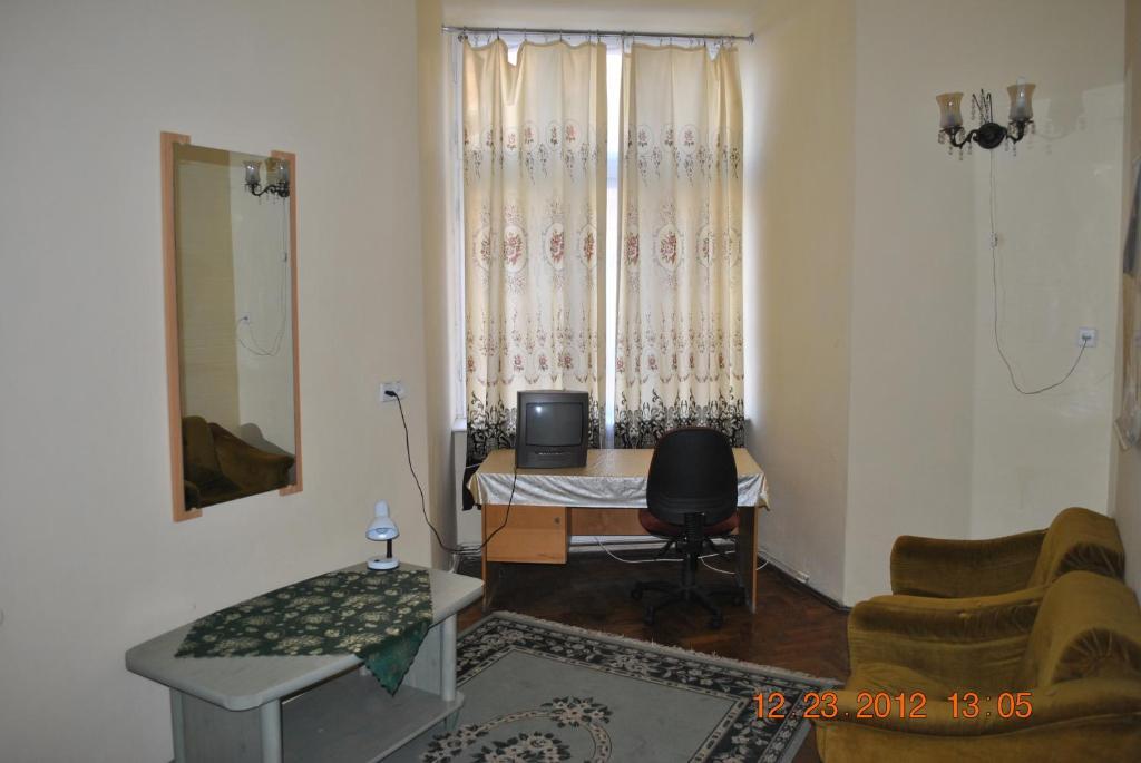 Hostel Comfort ลวีฟ ห้อง รูปภาพ