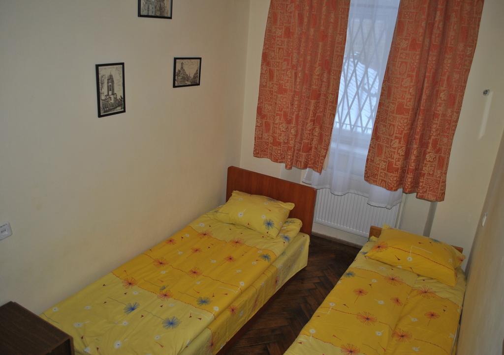 Hostel Comfort ลวีฟ ภายนอก รูปภาพ